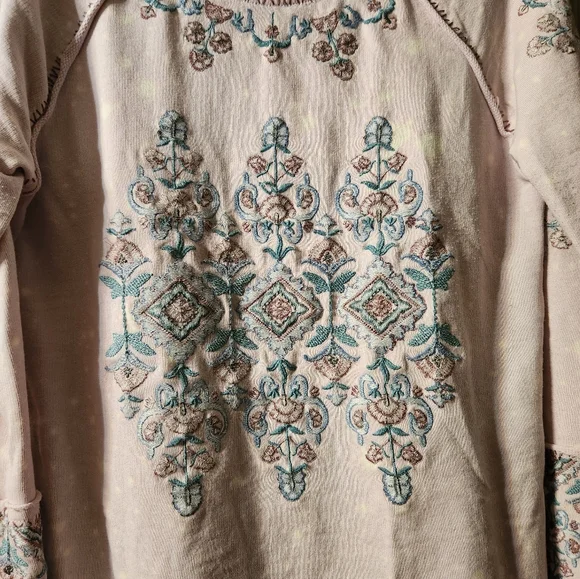 Sundance Zinnia Embroidered Sweatshirt Size Small - Picture 2 of 7